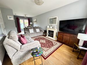 Lounge Area- click for photo gallery